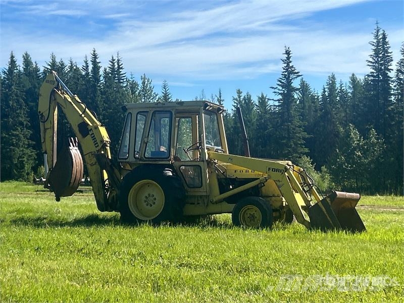 Ford 4500 4x2 Backhoe Loader Backhoe loaders