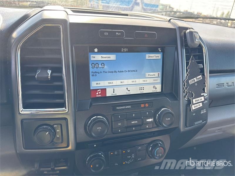 Ford 4x4 Crew Cab Service Truck Munitsipaalsõidukid
