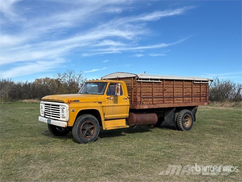 Ford 600 4x2 Grain Truck Vilja-autot