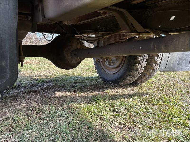 Ford 600 4x2 Grain Truck Vilja-autot