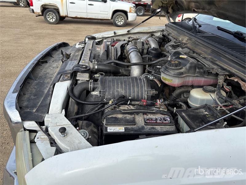 Ford 650A 7720 lb Knuckle Boom on Ford F-450SD 4x4 Boom Kranbil
