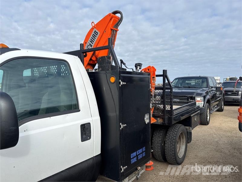 Ford 650A 7720 lb Knuckle Boom on Ford F-450SD 4x4 Boom Kranbil