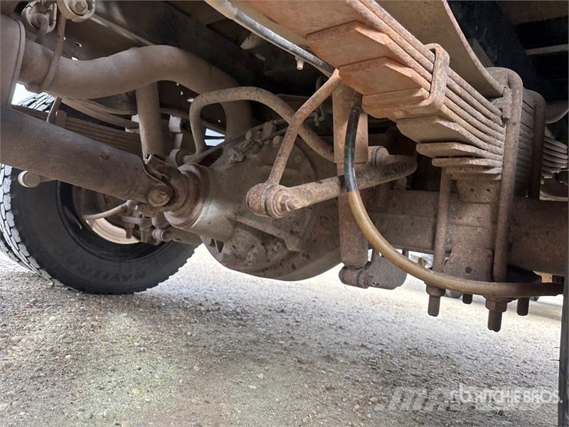 Ford 650A 7720 lb Knuckle Boom on Ford F-450SD 4x4 Boom Kranbil