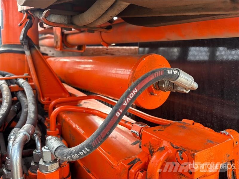 Ford 650A 7720 lb Knuckle Boom on Ford F-450SD 4x4 Boom Kranbil