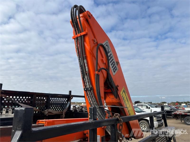 Ford 650A 7720 lb Knuckle Boom on Ford F-450SD 4x4 Boom Kranbil