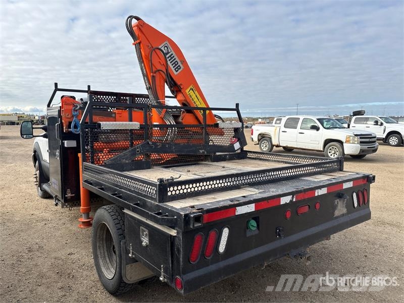 Ford 650A 7720 lb Knuckle Boom on Ford F-450SD 4x4 Boom Kranbil