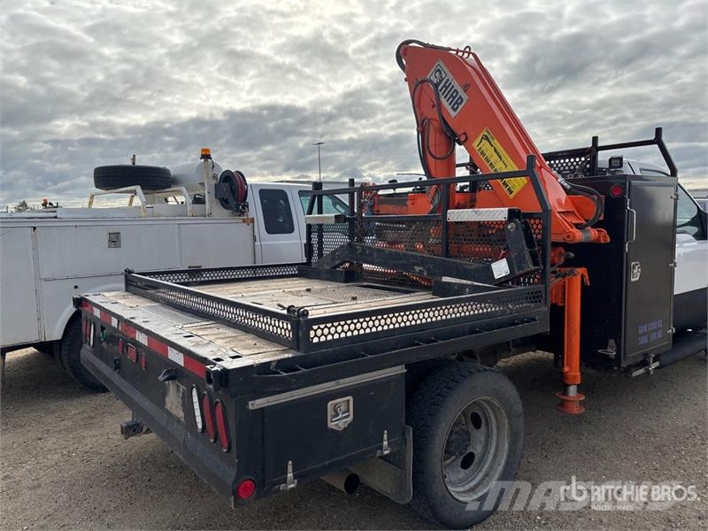 Ford 650A 7720 lb Knuckle Boom on Ford F-450SD 4x4 Boom Kranbil