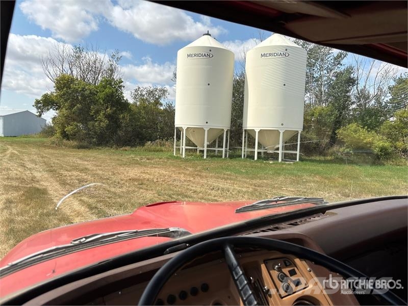 Ford 700 4x2 Grain Truck 农用/粮食运输车