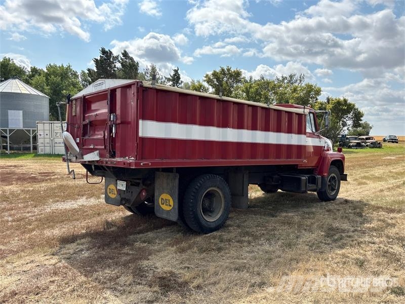 Ford 700 4x2 Grain Truck 农用/粮食运输车