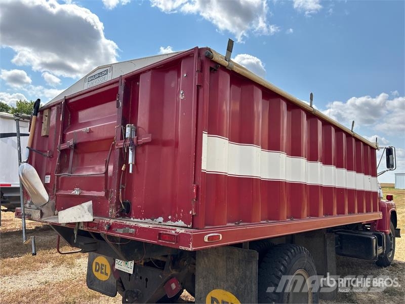 Ford 700 4x2 Grain Truck 农用/粮食运输车