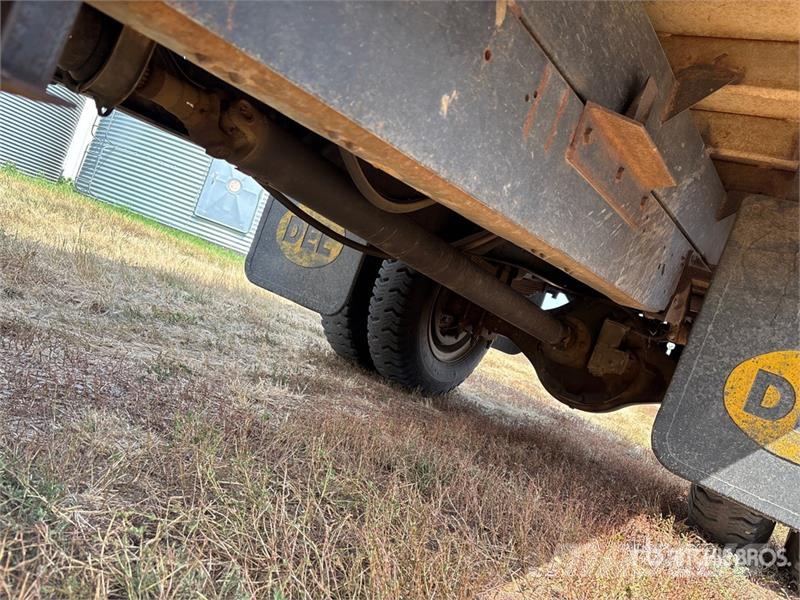 Ford 700 4x2 Grain Truck 农用/粮食运输车