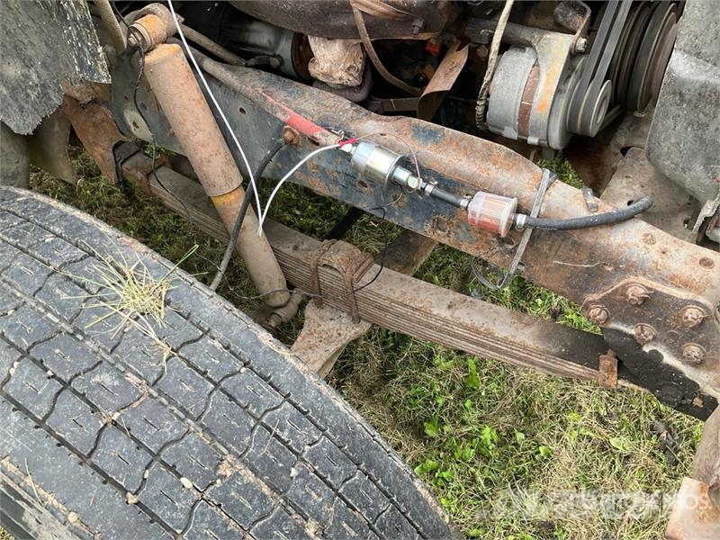 Ford 750 6x4 Grain Truck Farm / grain trucks