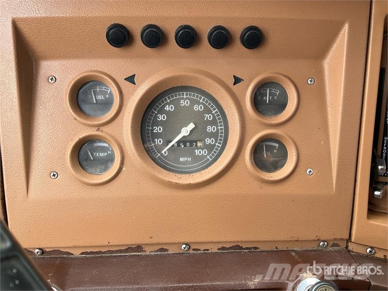 Ford 750 6x4 Grain Truck Farm / grain trucks