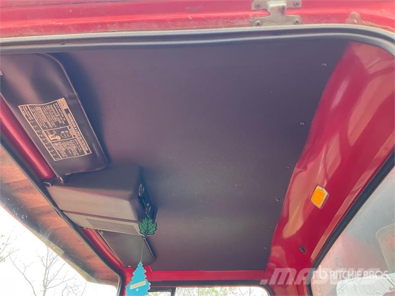 Ford 750 6x4 Grain Truck Farm / grain trucks