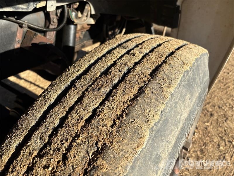 Ford 800 4x2 Grain Truck зерновозы
