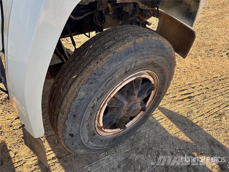 Ford 800 4x2 Grain Truck зерновозы