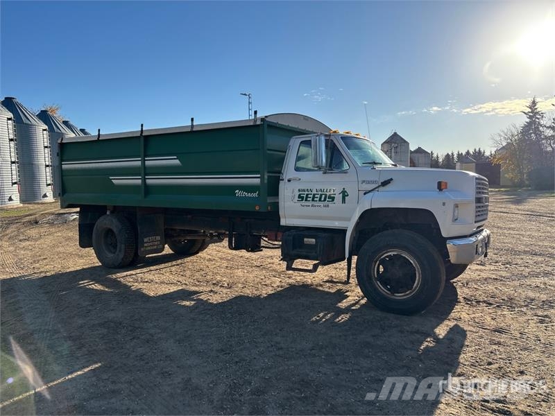 Ford 800 4x2 Grain Truck зерновозы