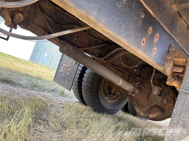 Ford 800 6x2 Grain Truck 农用/粮食运输车