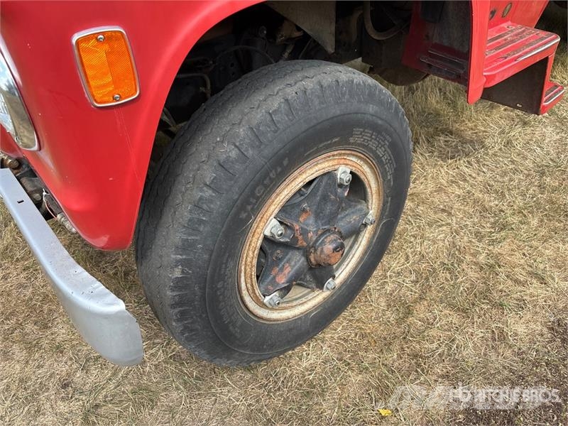Ford 800 6x2 Grain Truck 农用/粮食运输车