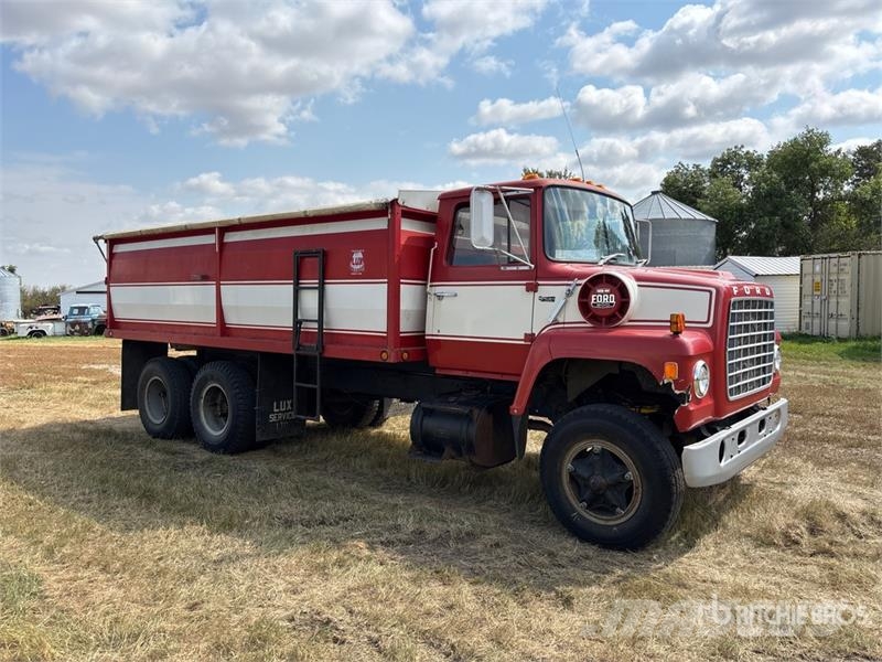 Ford 800 6x2 Grain Truck 农用/粮食运输车