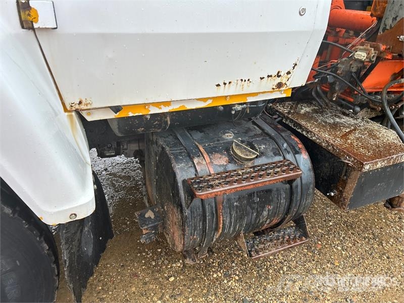 Ford 8000 Kranbil