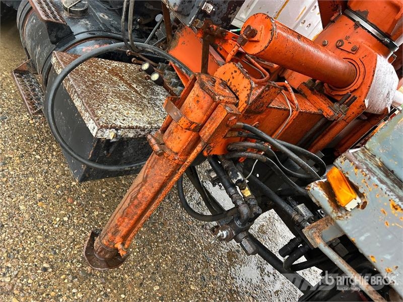 Ford 8000 Kranbil
