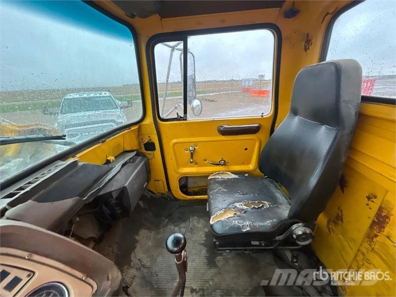Ford 8000 Kranbil