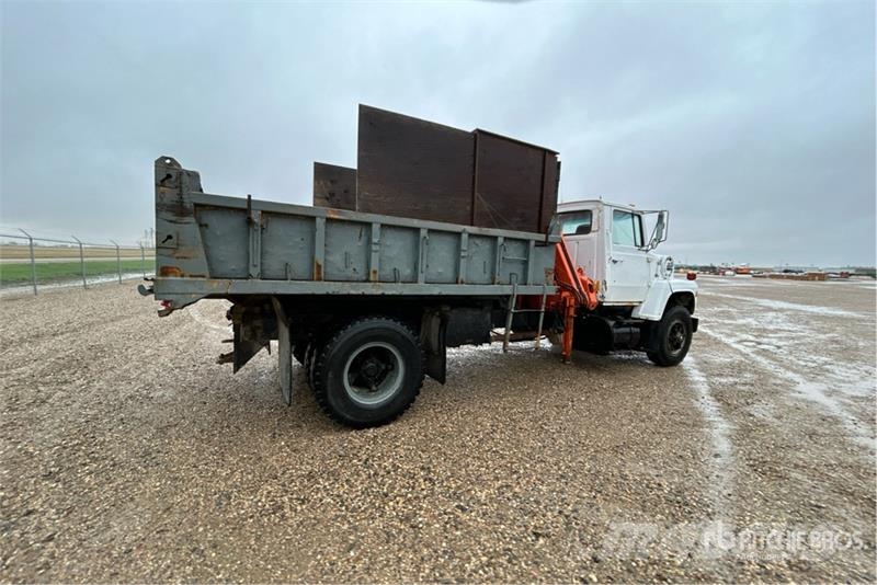 Ford 8000 Kranbil