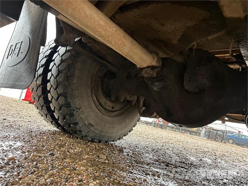 Ford 8000 Kranbil