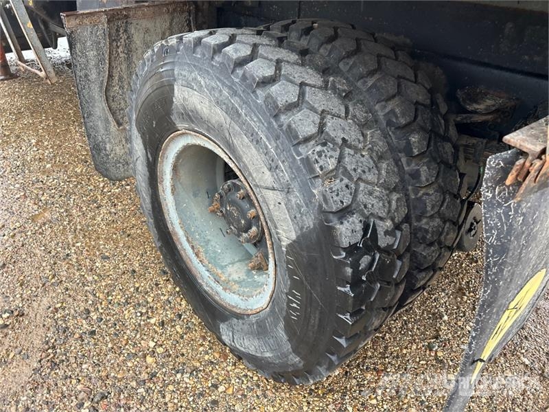 Ford 8000 Kranbil