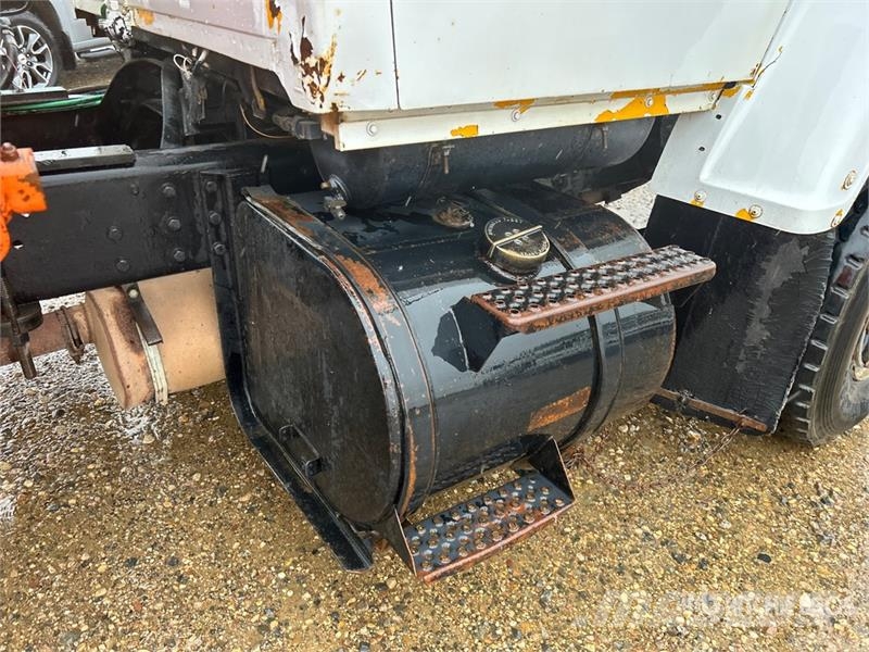 Ford 8000 Kranbil