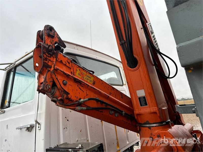 Ford 8000 Kranbil