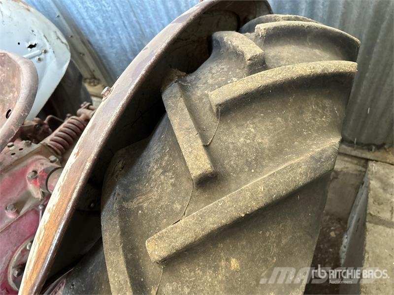 Ford 8N Tracteur
