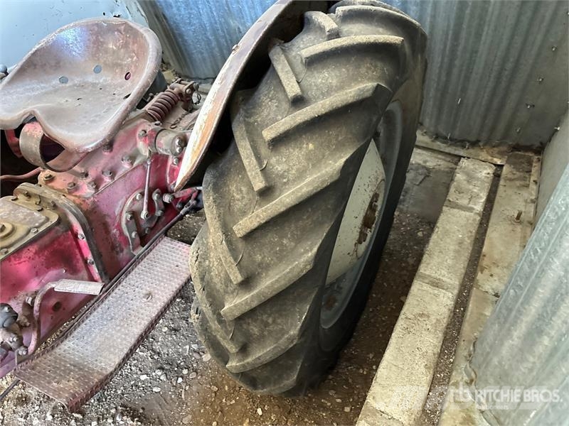 Ford 8N Tracteur