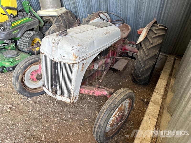 Ford 8N Tracteur