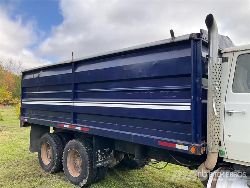 Ford 9000 6x4 Grain Truck شاحنات المزارع / الحبوب