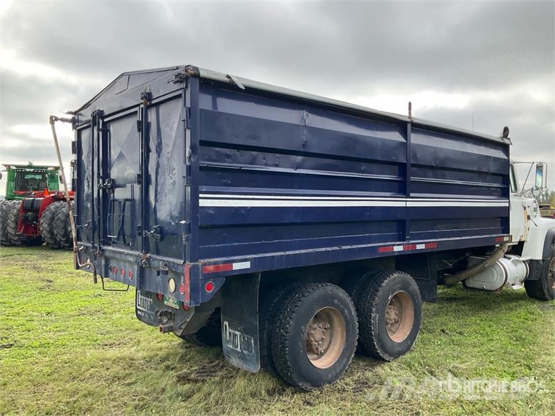 Ford 9000 6x4 Grain Truck شاحنات المزارع / الحبوب