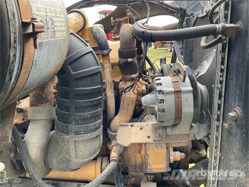 Ford 9000 6x4 Grain Truck شاحنات المزارع / الحبوب