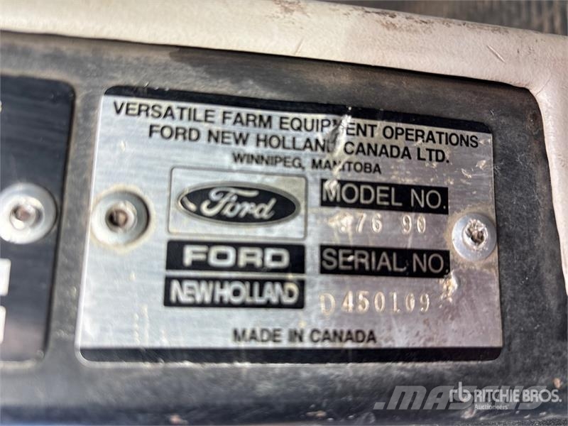 Ford 976 Versatile 4WD Tractor Tractors