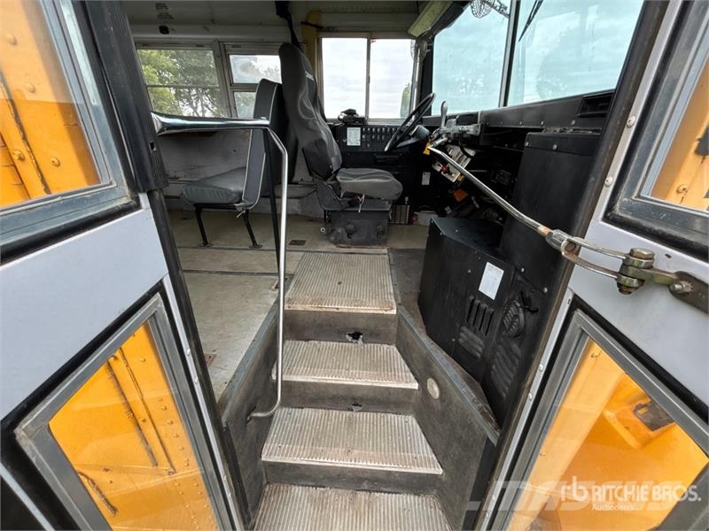 Ford B-Series 4x2 36-Seat School Bus Mini autobusi