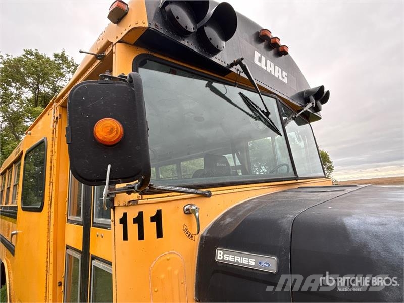 Ford B-Series 4x2 36-Seat School Bus Mini autobusi