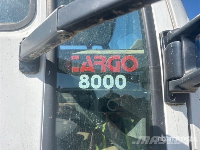 Ford Cargo 8000 4x2 Cab and Chassis (Inoperable) Cabine e interni