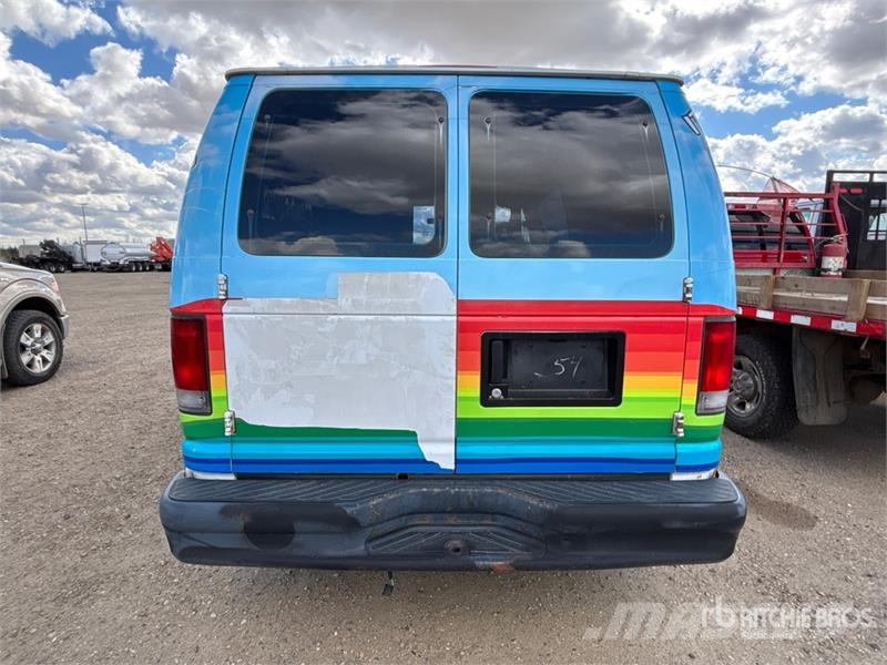 Ford E-150 Ванове за доставки