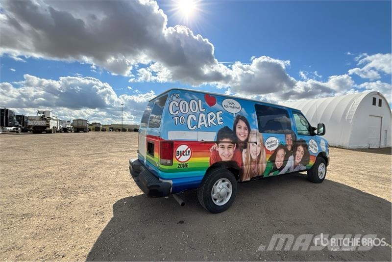 Ford E-150 Ванове за доставки
