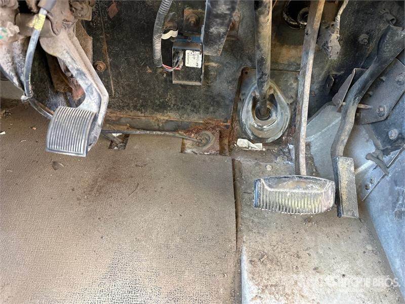 Ford E-450 4x2 Step Van هيكل صندوقي