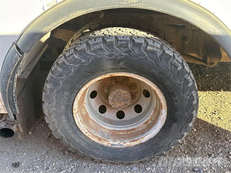 Ford E-450 4x2 Step Van هيكل صندوقي