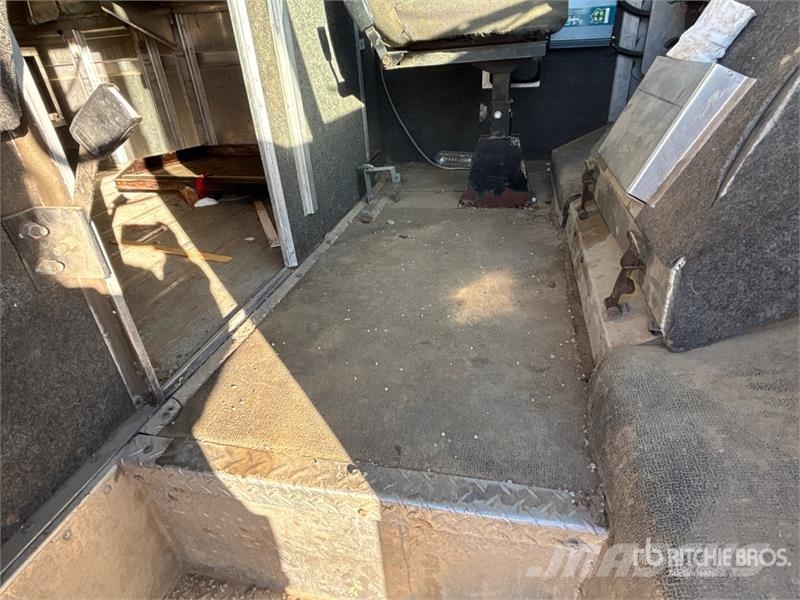 Ford E-450 4x2 Step Van هيكل صندوقي
