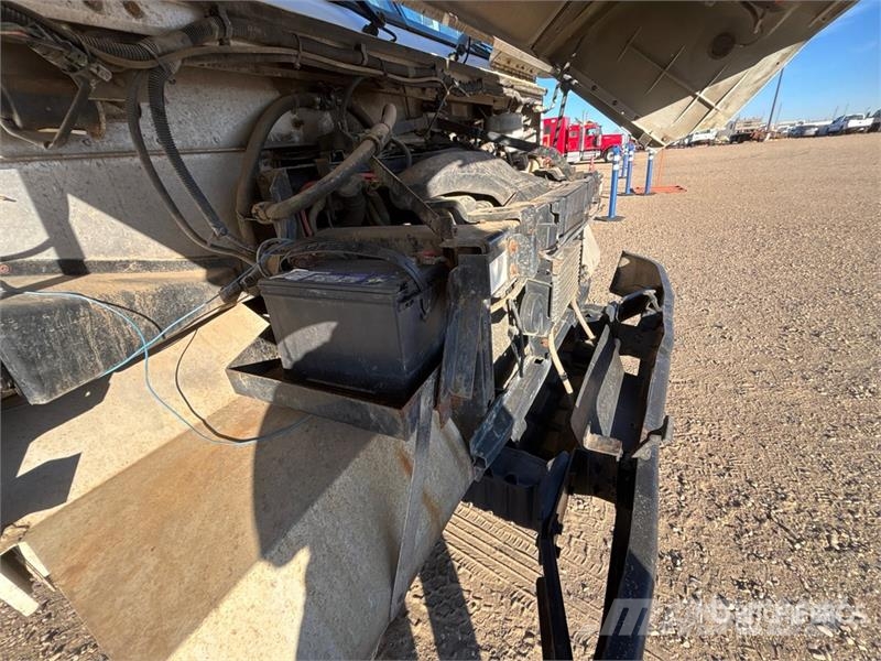 Ford E-450 4x2 Step Van هيكل صندوقي