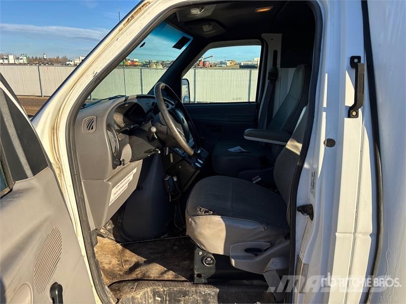 Ford Econoline E-350 4x2 Ambulance Ambulanze
