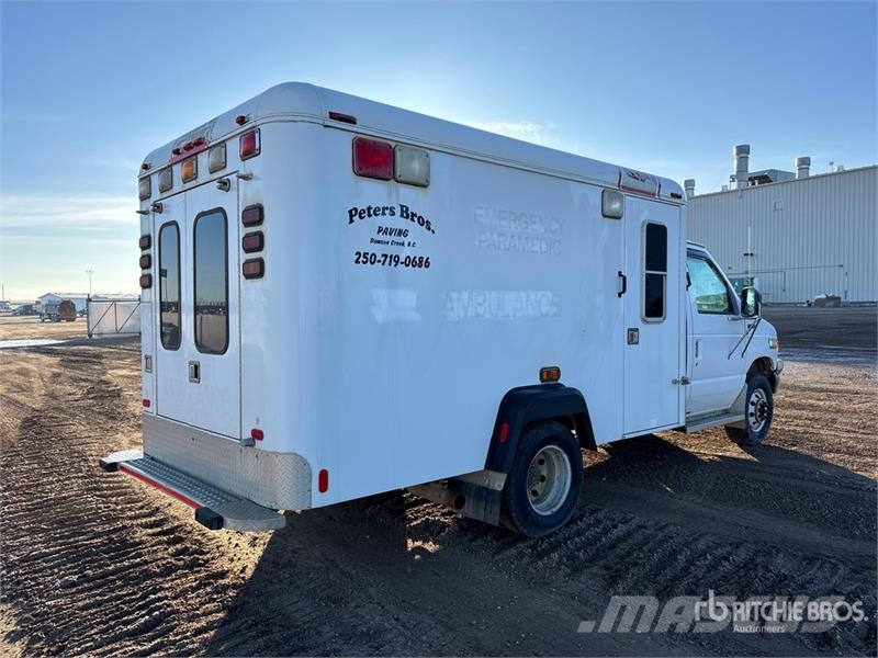 Ford Econoline E-350 4x2 Ambulance Ambulanze